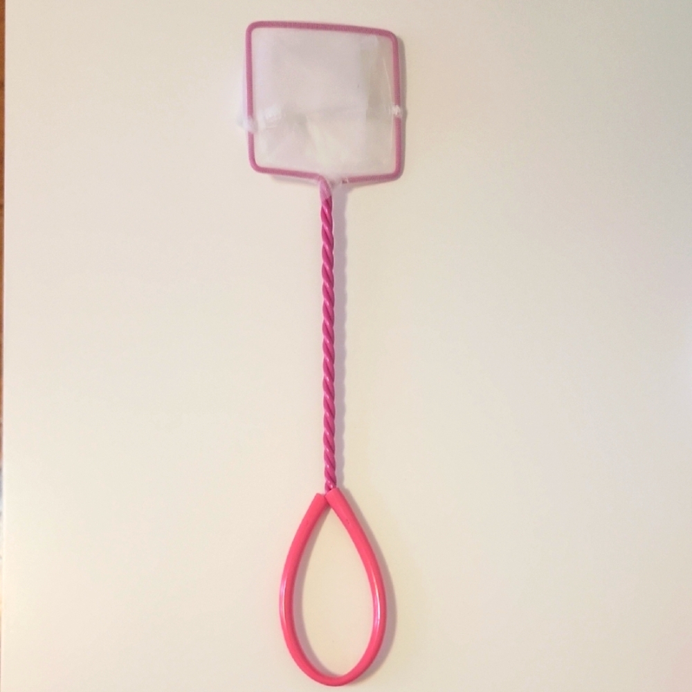 Pink Fish Net with Handle - Picture 2 of 4